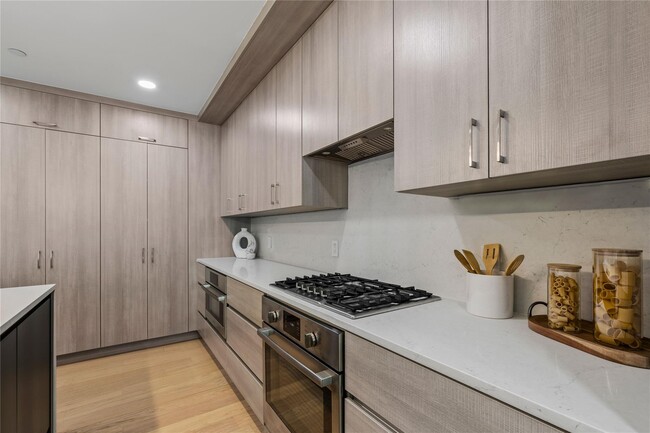 Foto del edificio - 33 Calvert St