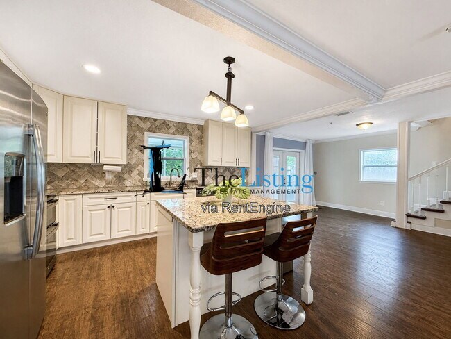 Foto del edificio - 3415 Grove Street Circle