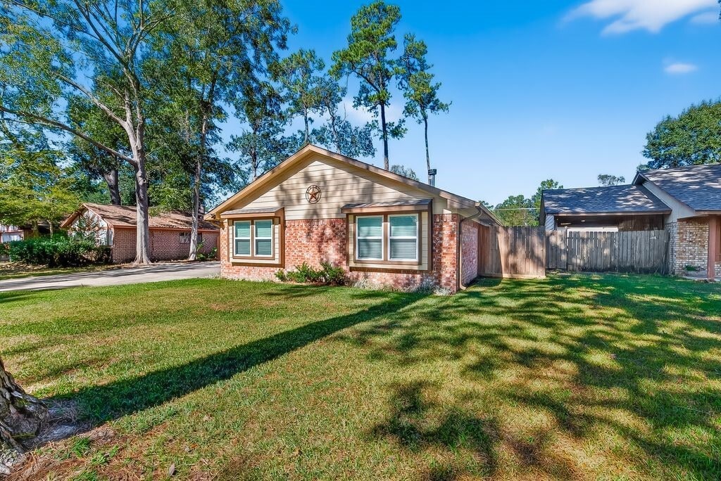 Foto principal - 2103 Woodway Dr