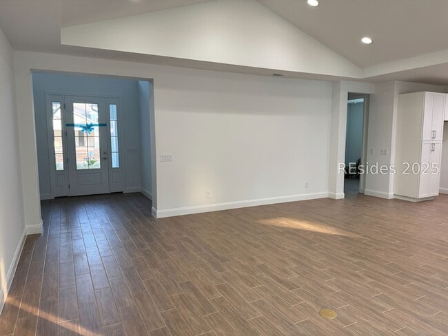 Foto del edificio - 138 Salty Lime Pt