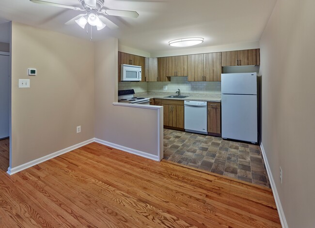 Dining Room - The Preserve at Darby Creek