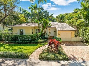 Building Photo - 414 Camilo Ave