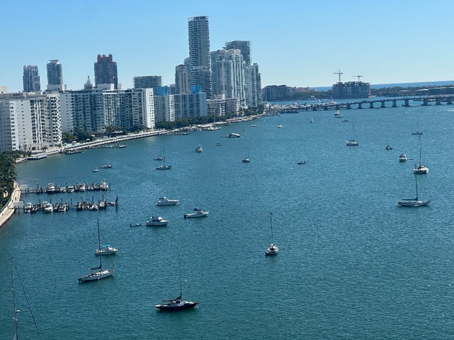 Building Photo - 11 Island Ave