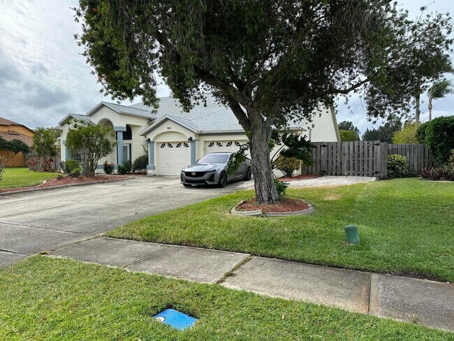 Foto del edificio - 1461 Wellington Cir