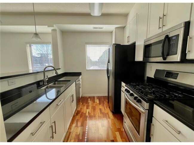 Foto del edificio - 7601 Aldrich Ave S