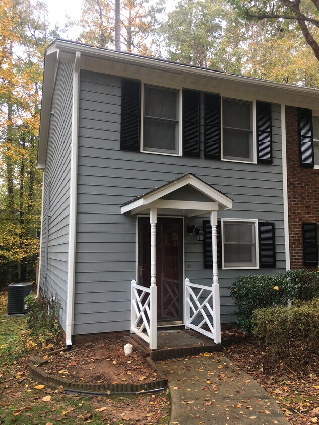 110 Cimmaron Ct Unit N/A, Cary, NC 27511 Condo for Rent in Cary, NC