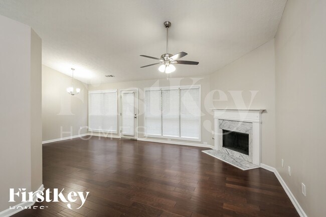 Foto del edificio - 181 Clarion Rd