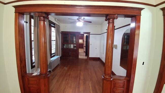 Foto del edificio - 4016 N Ashland Ave