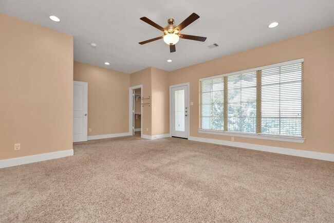 Building Photo - 2918 Leeland St