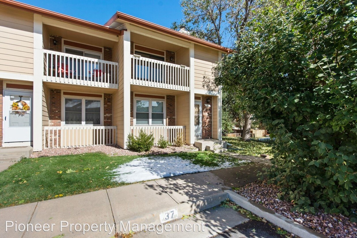 11612 Community Center Dr, Northglenn, CO 80233 House for Rent in