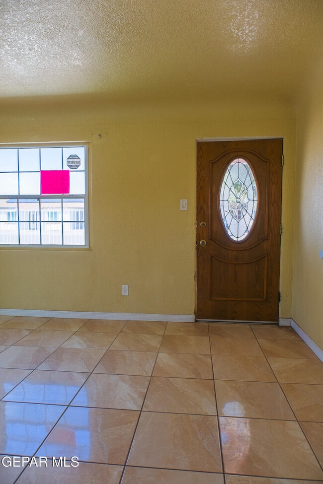 Building Photo - 8326 Verde Cir