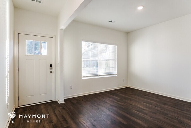 Foto del edificio - 5603 Timber Leaf Lp