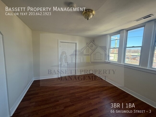 Building Photo - 66 Griswold St