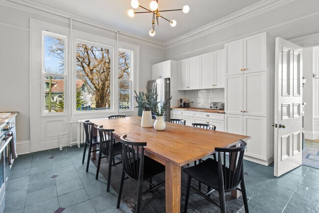 Photo du bâtiment - 2 Barnes Rd