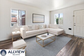 Building Photo - 452 S Shaffer St