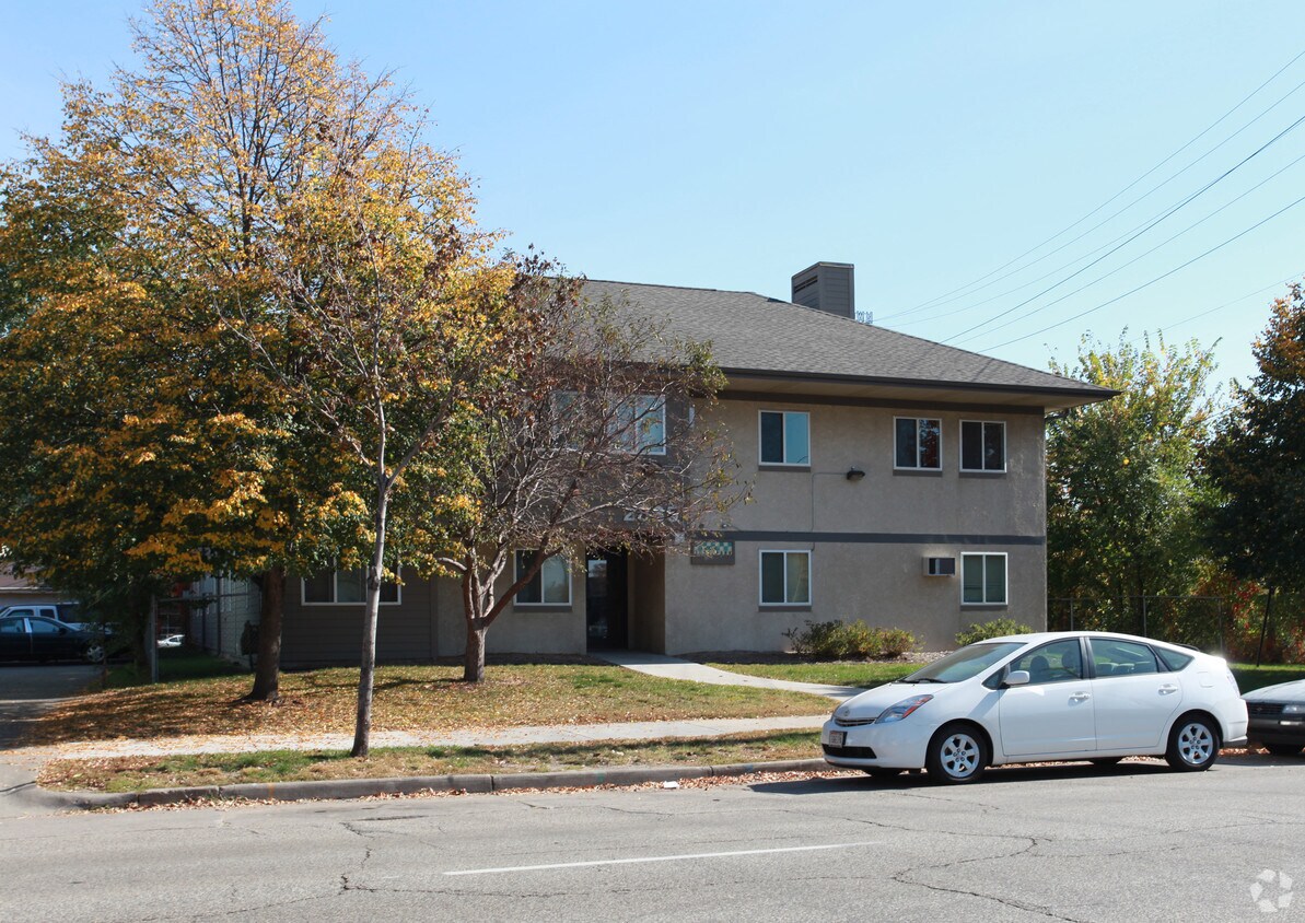 Foto del edificio - 2835 Park Ave