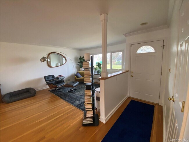 Foto del edificio - 23 Duncan Ln