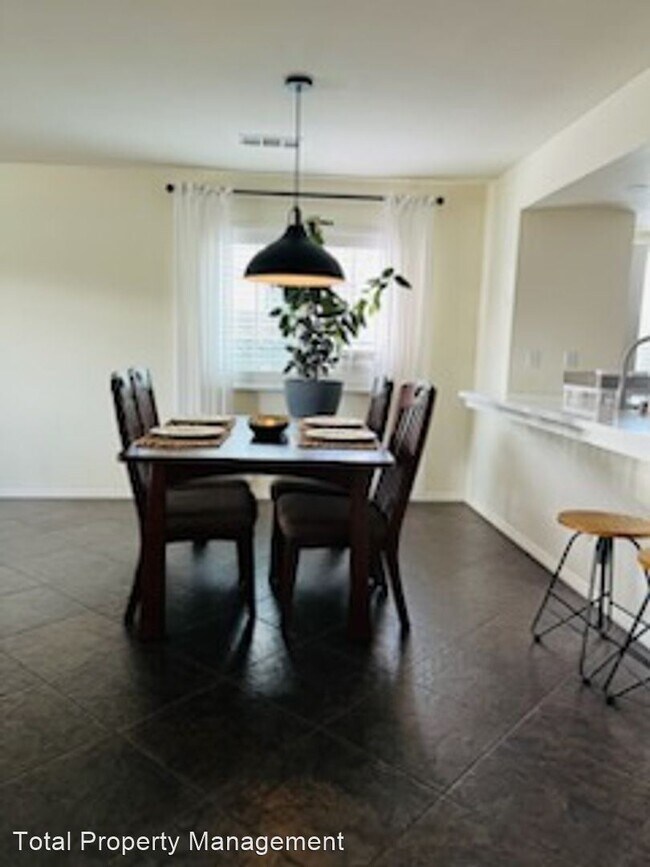 Building Photo - 4 br, 2 bath House - 12112 Aceves Ave.
