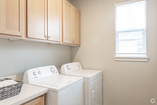 Interior Photo - The Reserve Rohnert Park