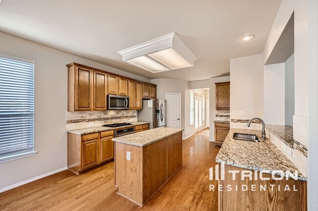 Foto del edificio - 3812 Calloway Dr
