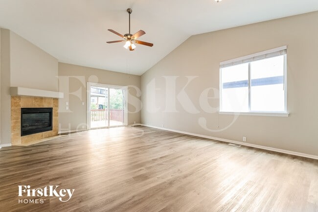 Building Photo - 22640 E River Chase Way