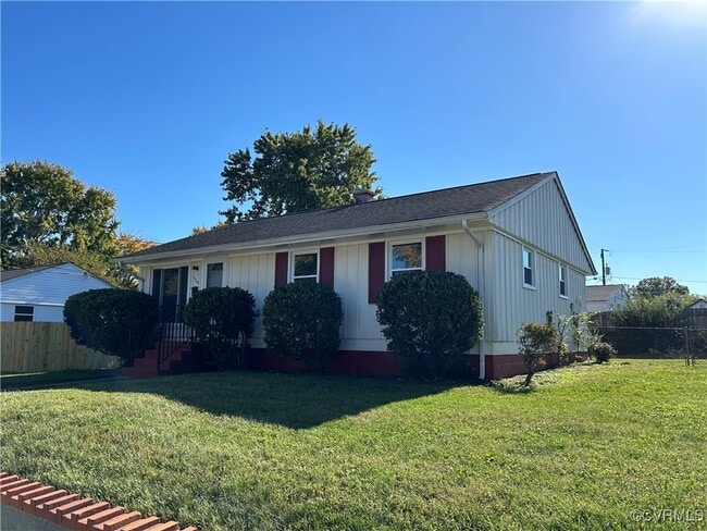 Foto del edificio - 5305 Stokes Ln