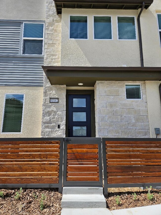 Building Photo - 11102 Akarna Ct