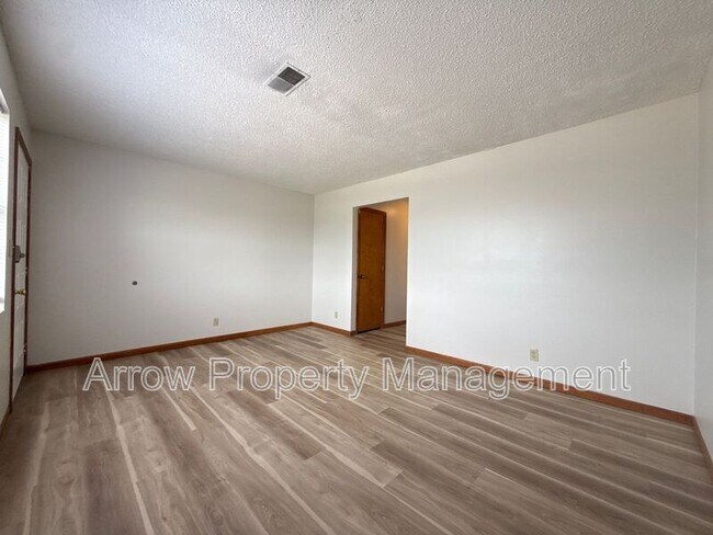 Foto del edificio - 1248 S Jackson St