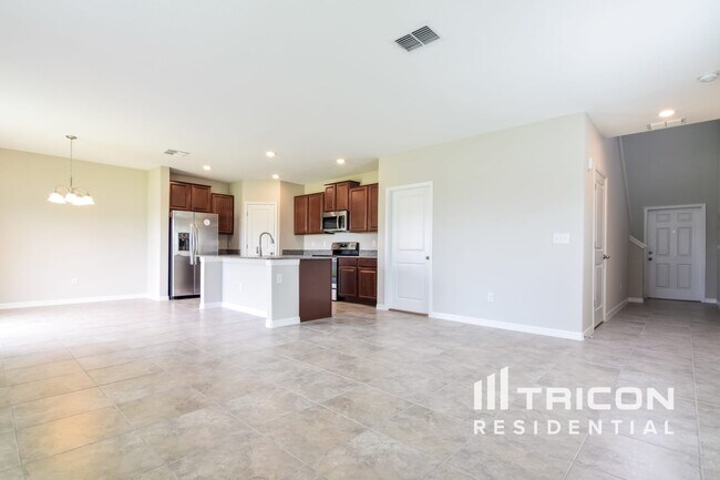 Foto del edificio - 10032 RoseMary Leaf Ln