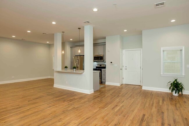 Building Photo - 2023 Rittenhouse Square