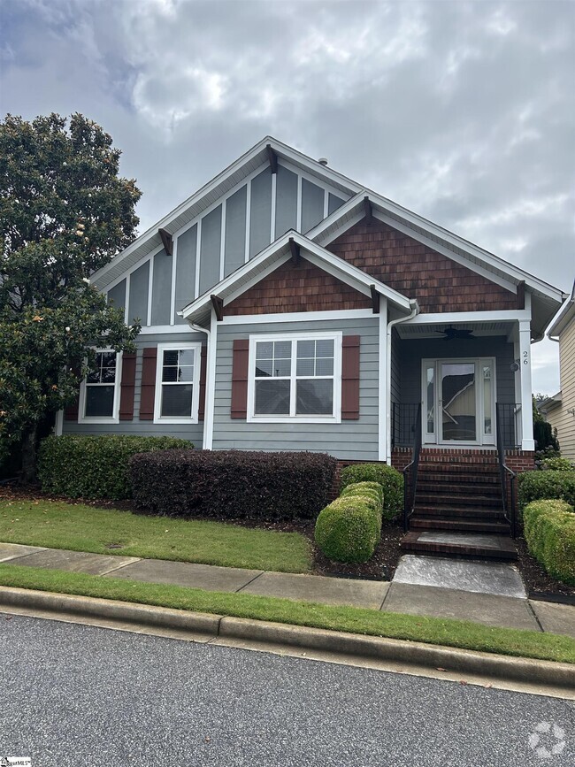 Building Photo - 26 Pine Island Dr