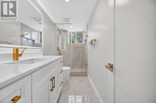 Building Photo - 6 Willowgate Dr