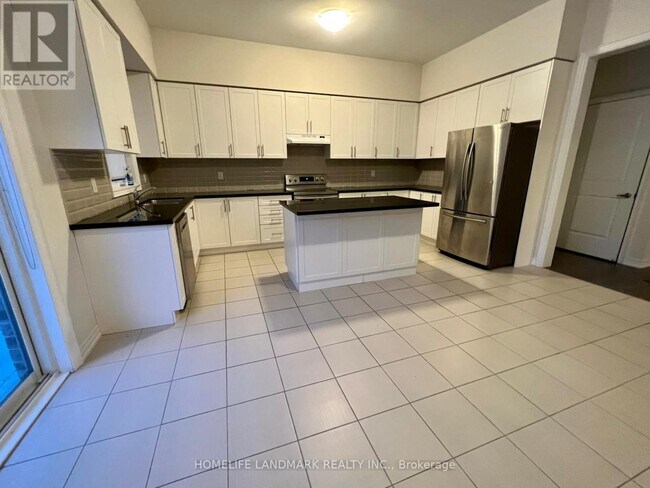 Building Photo - 130 Alamo Heights Dr