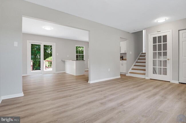 Foto del edificio - 2308 Wagon Wheel Ct