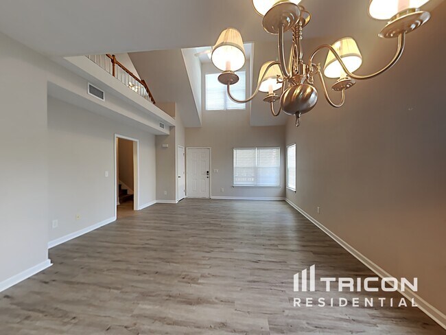 Foto del edificio - 142 Lyndhurst Dr