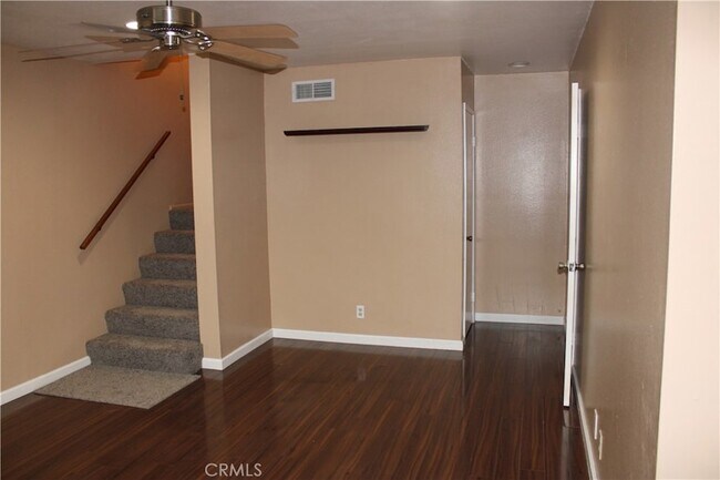 Foto del edificio - 5478 E Willow Woods Ln