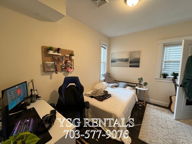 Foto del edificio - 192 Hillside St