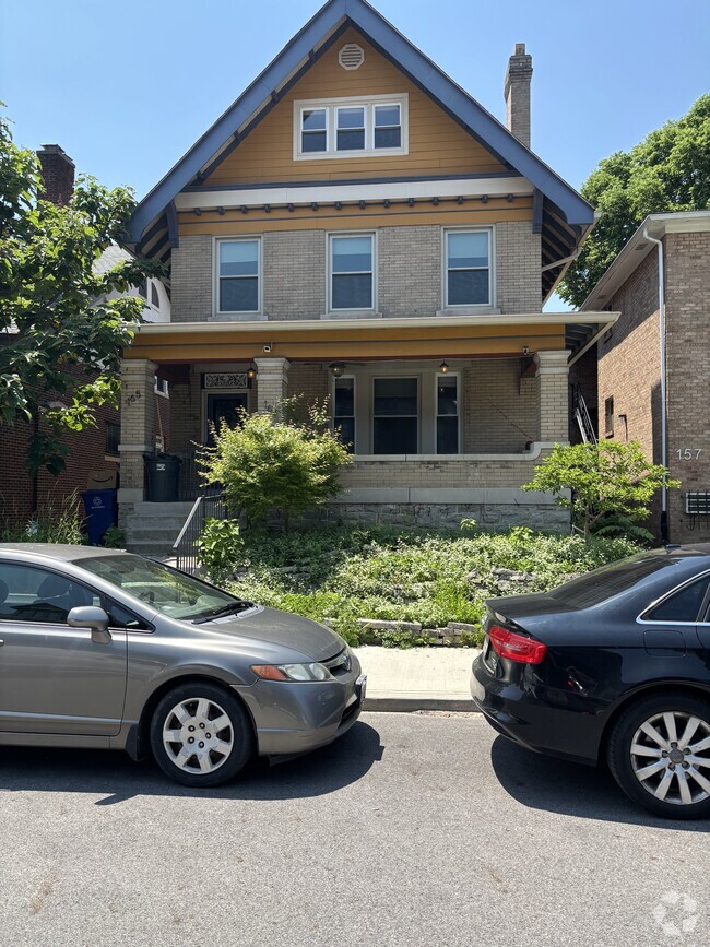 Building Photo - 163 S 17th St