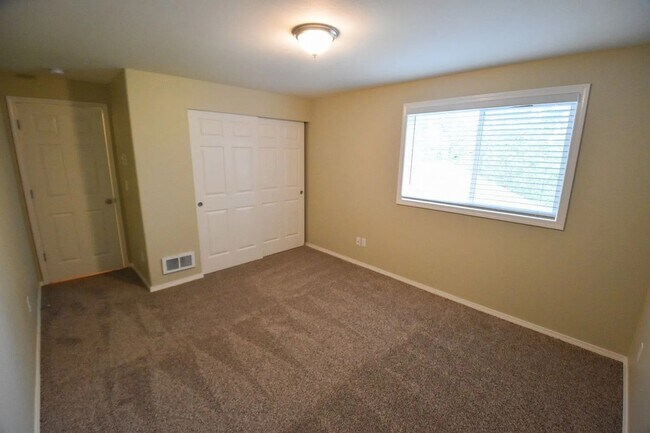 Foto del edificio - 4729 148th St NE