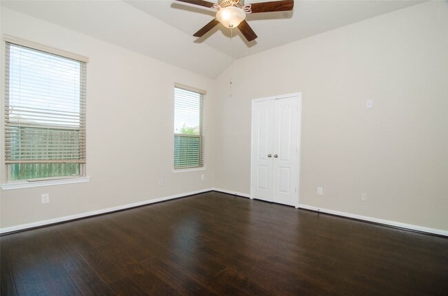 Building Photo - 20702 Rainmead Dr