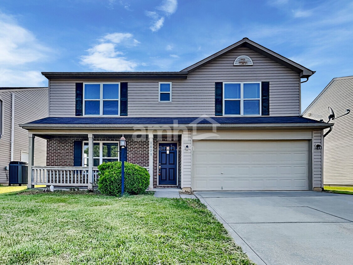 Foto principal - 1439 Round Lake Rd