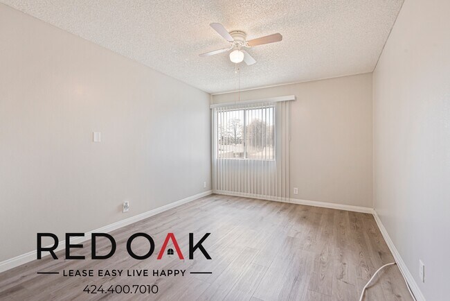 Foto del edificio - 17341 Hurley St