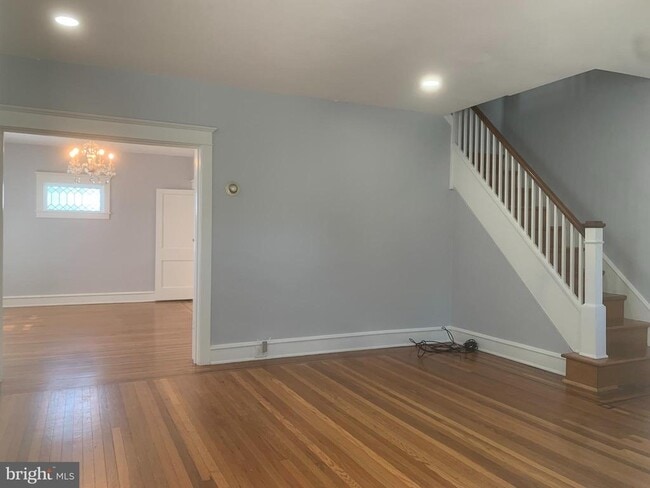 Foto del edificio - 816 W 22nd St