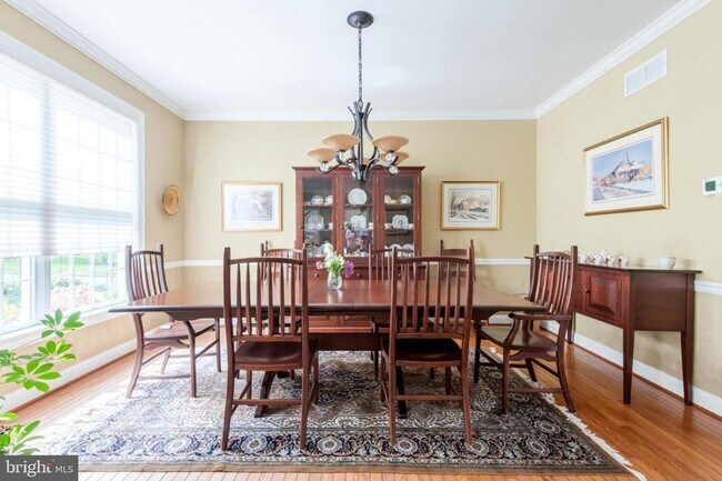 Foto del edificio - 4900 Hunt Field Dr
