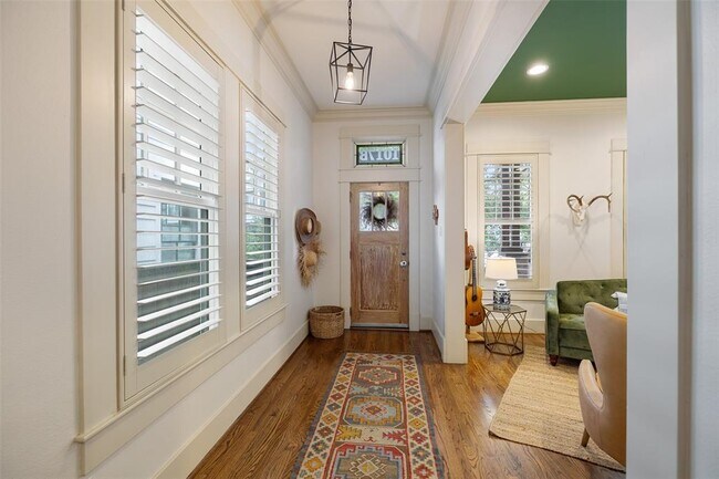 Foto del edificio - 1017 Waverly St