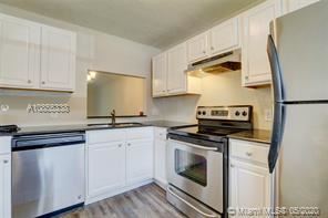 Foto del edificio - 2 br, 2 bath  - Westview
