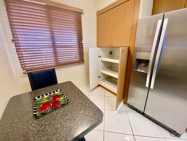 Foto del edificio - 14426 Amberly Ln