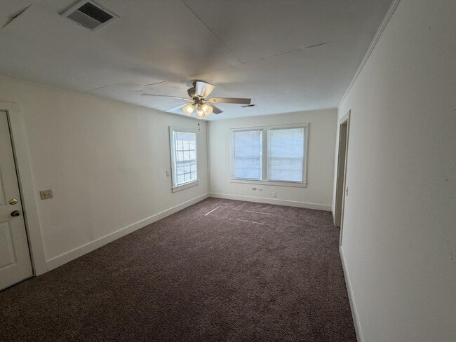 Photo - 602 Castle Heights Avenue House
