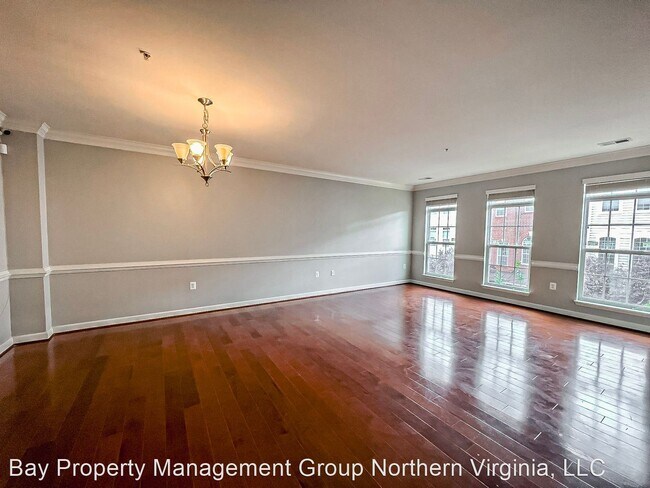 Foto del edificio - 3 br, 2.5 bath House - 6074-B Wicker Ln #162