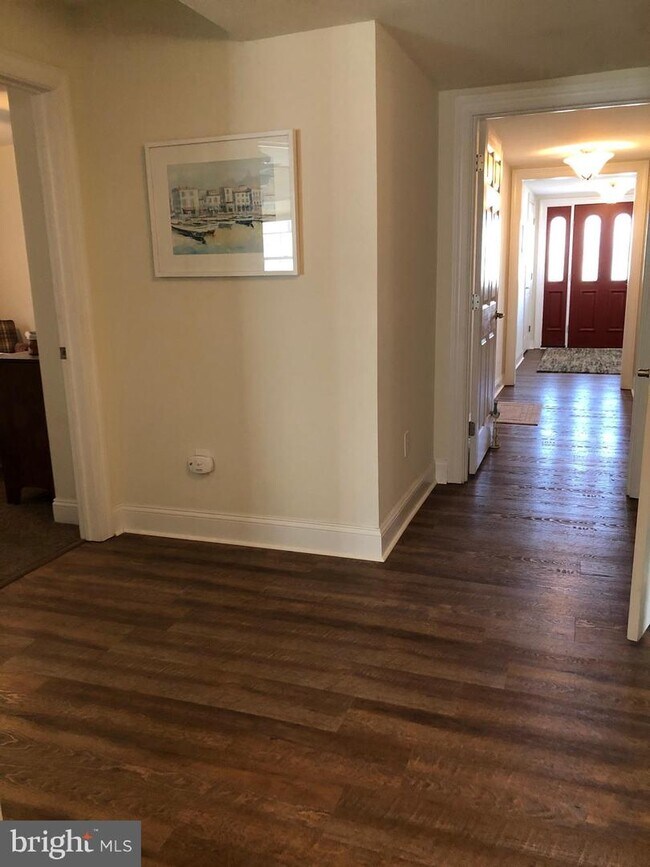Foto del edificio - 7509 Seaview Ave